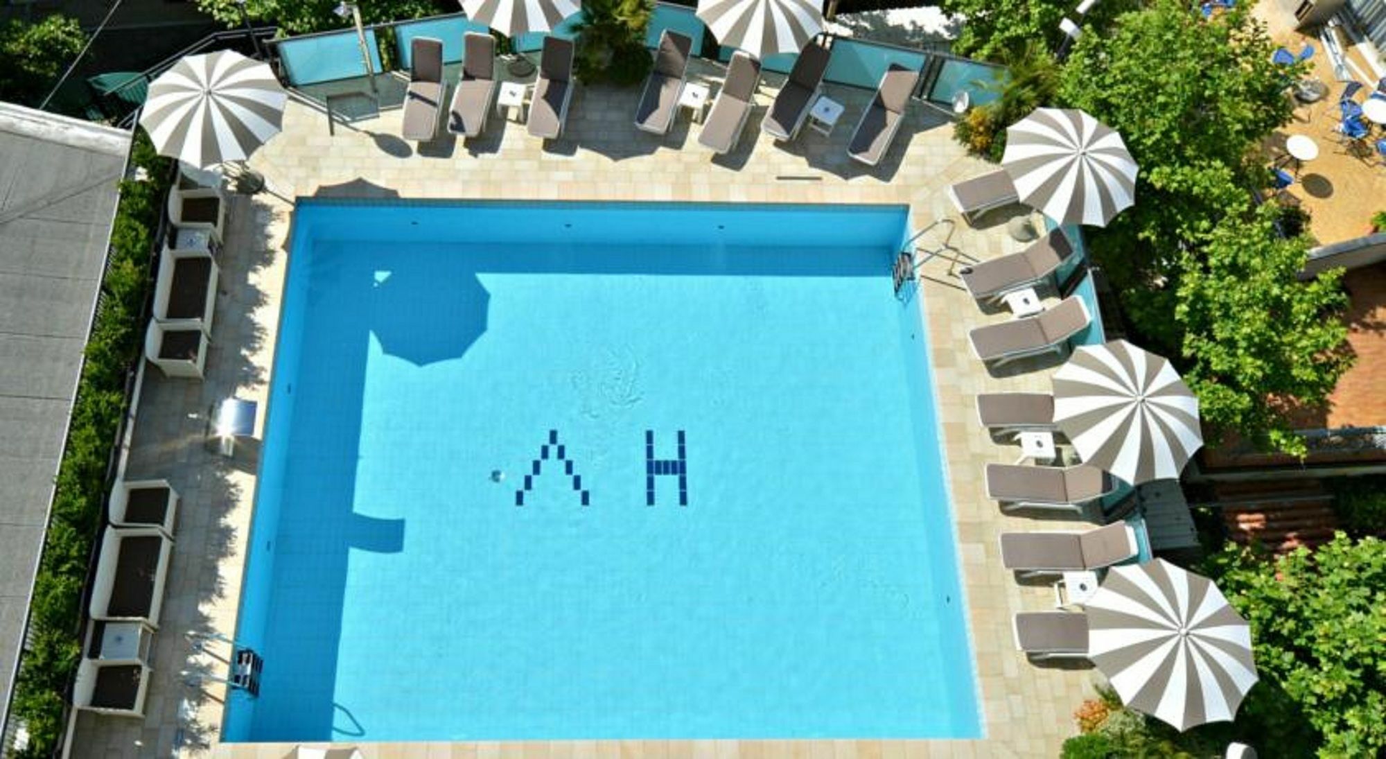 Hotel Verona Cesenatico Exterior photo